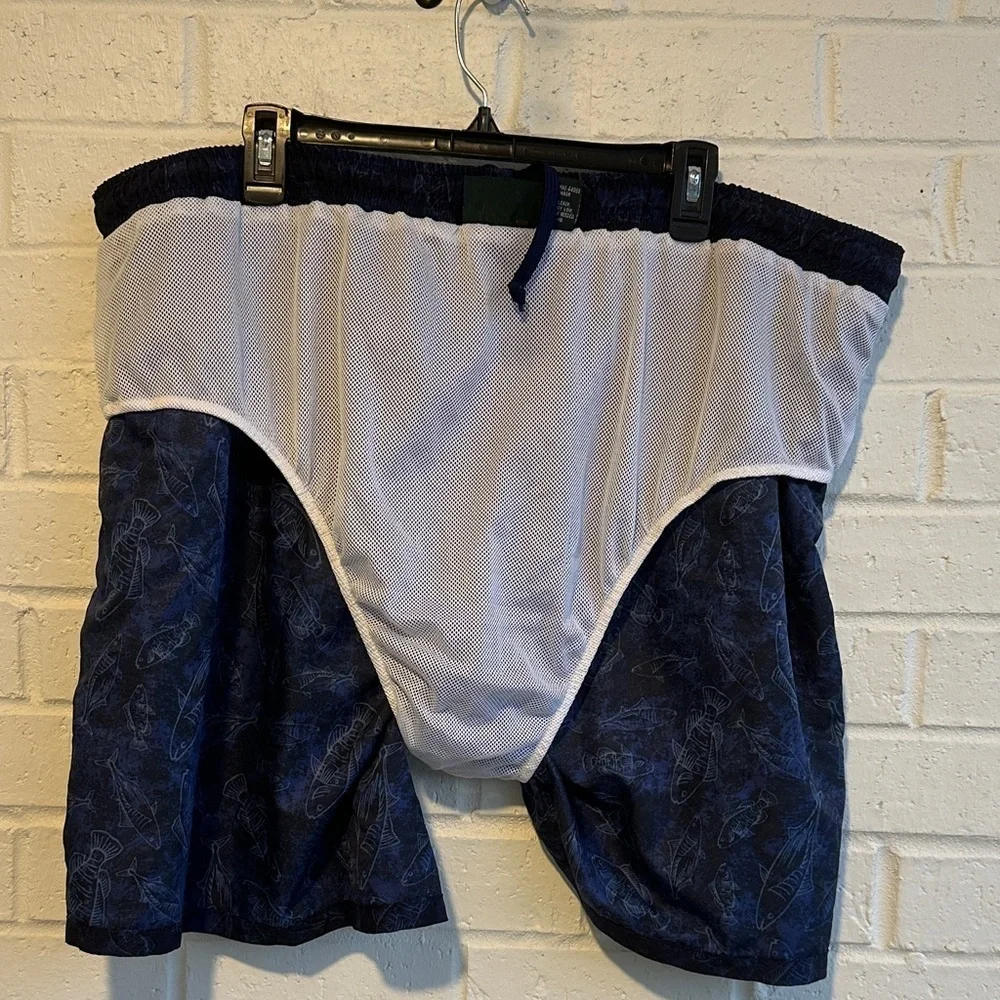 Trader Bay Blue Swim Trunks Pale Blue Fish Print Elastic Drawcord Waist 2XL NWOT
